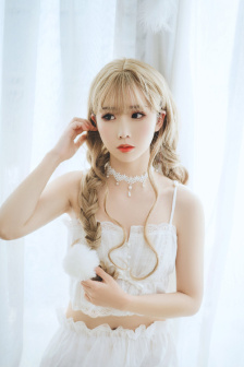 进击的巨人三笠h